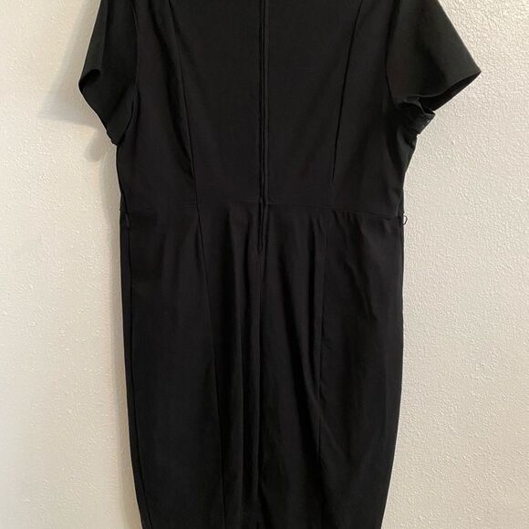 Torrid Classic Black Midi Dress Size 18 - Picture 5 of 10